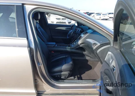 2019 Lincoln Mkz Standard z USA, uszkodzony, nr VIN 3LN6L5A94KR608582